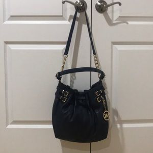 Michael Kors Bucket Bag